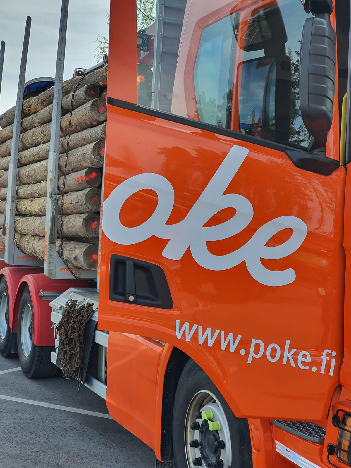 POKEn puurekka.